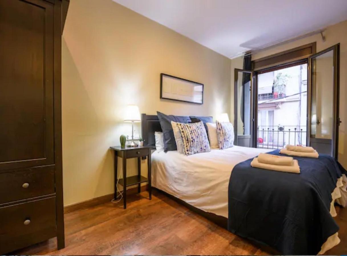 Ramblasrentals Cozy Renovated 2Br With Balcony Lift 20M Rambla - Parking - Wifi Barcelona Eksteriør bilde