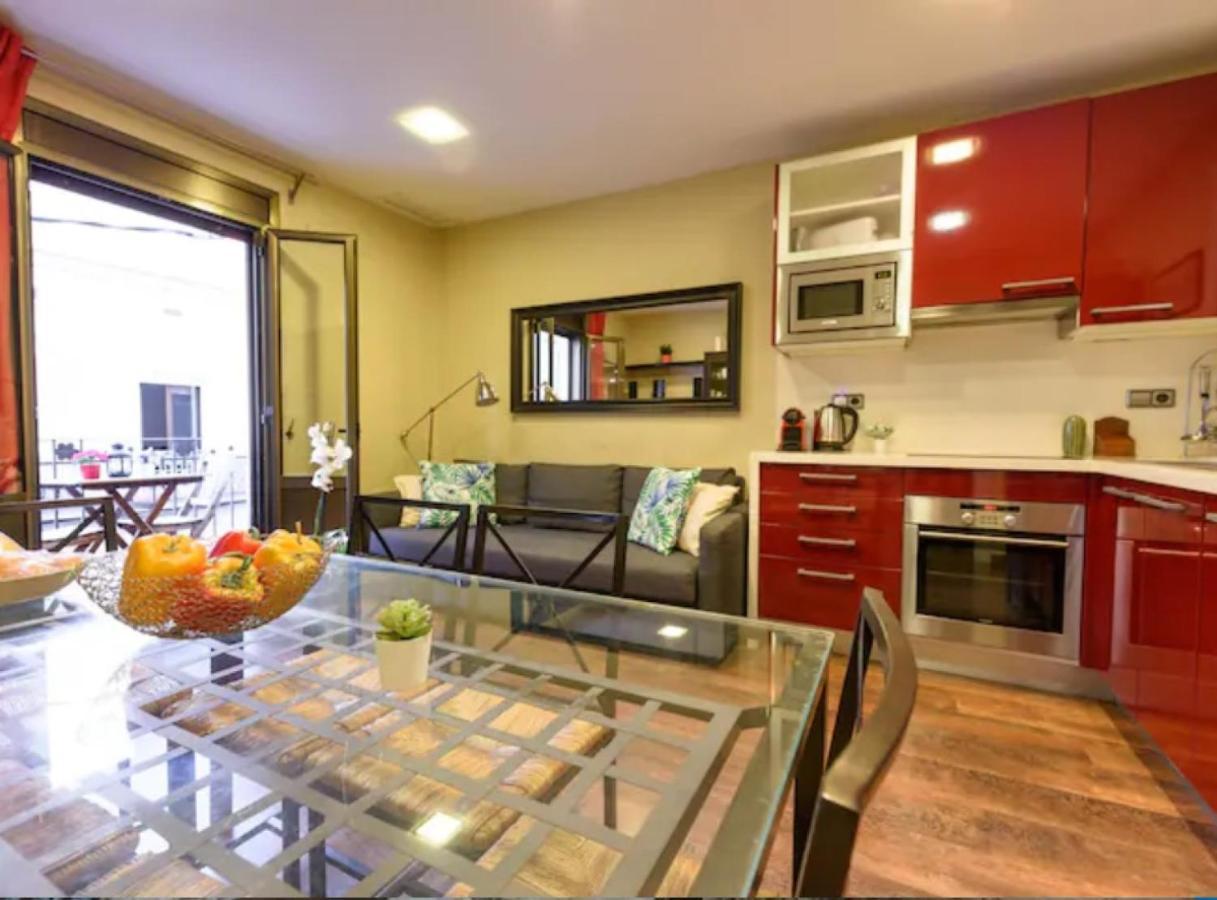 Ramblasrentals Cozy Renovated 2Br With Balcony Lift 20M Rambla - Parking - Wifi Barcelona Eksteriør bilde