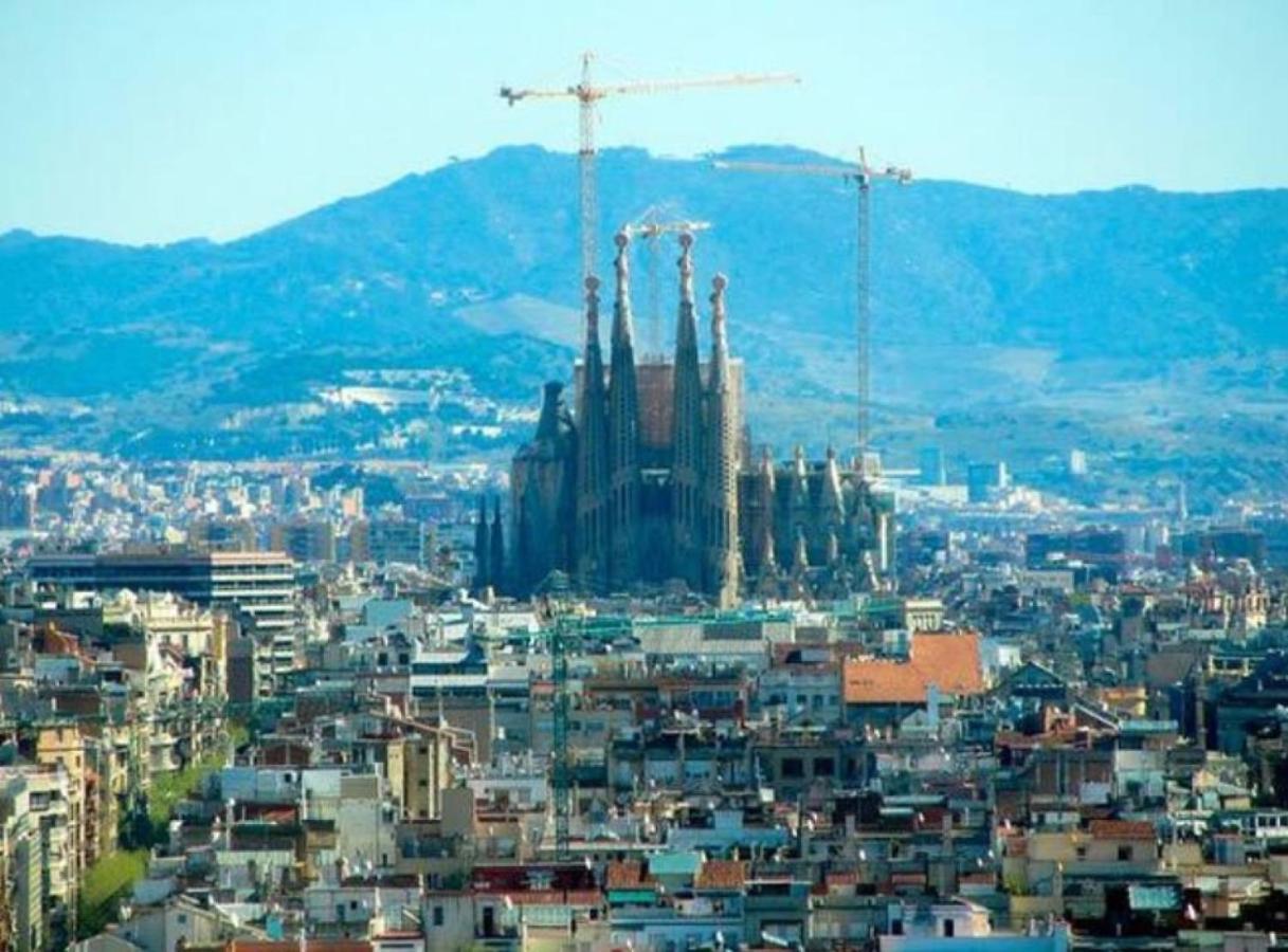 Ramblasrentals Cozy Renovated 2Br With Balcony Lift 20M Rambla - Parking - Wifi Barcelona Eksteriør bilde