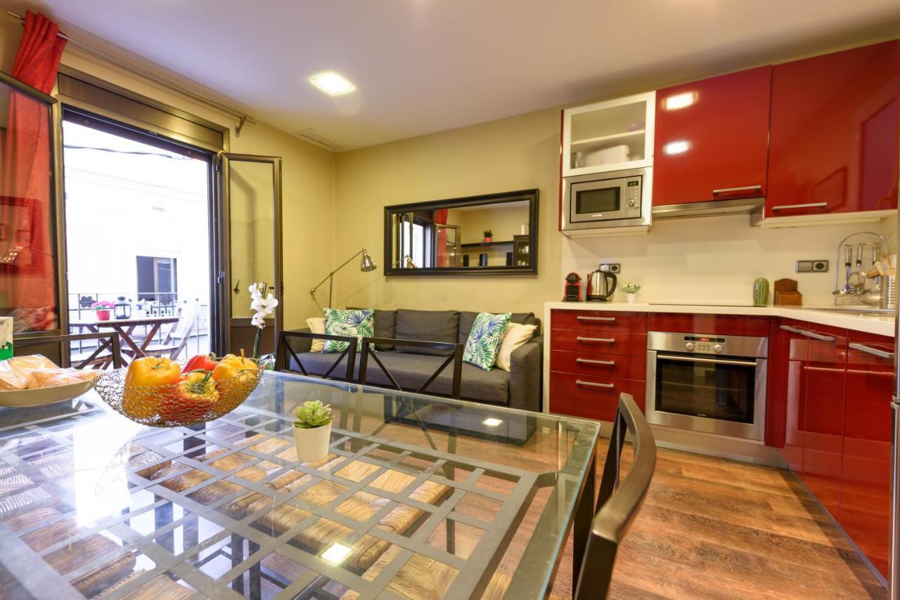 Ramblasrentals Cozy Renovated 2Br With Balcony Lift 20M Rambla - Parking - Wifi Barcelona Eksteriør bilde